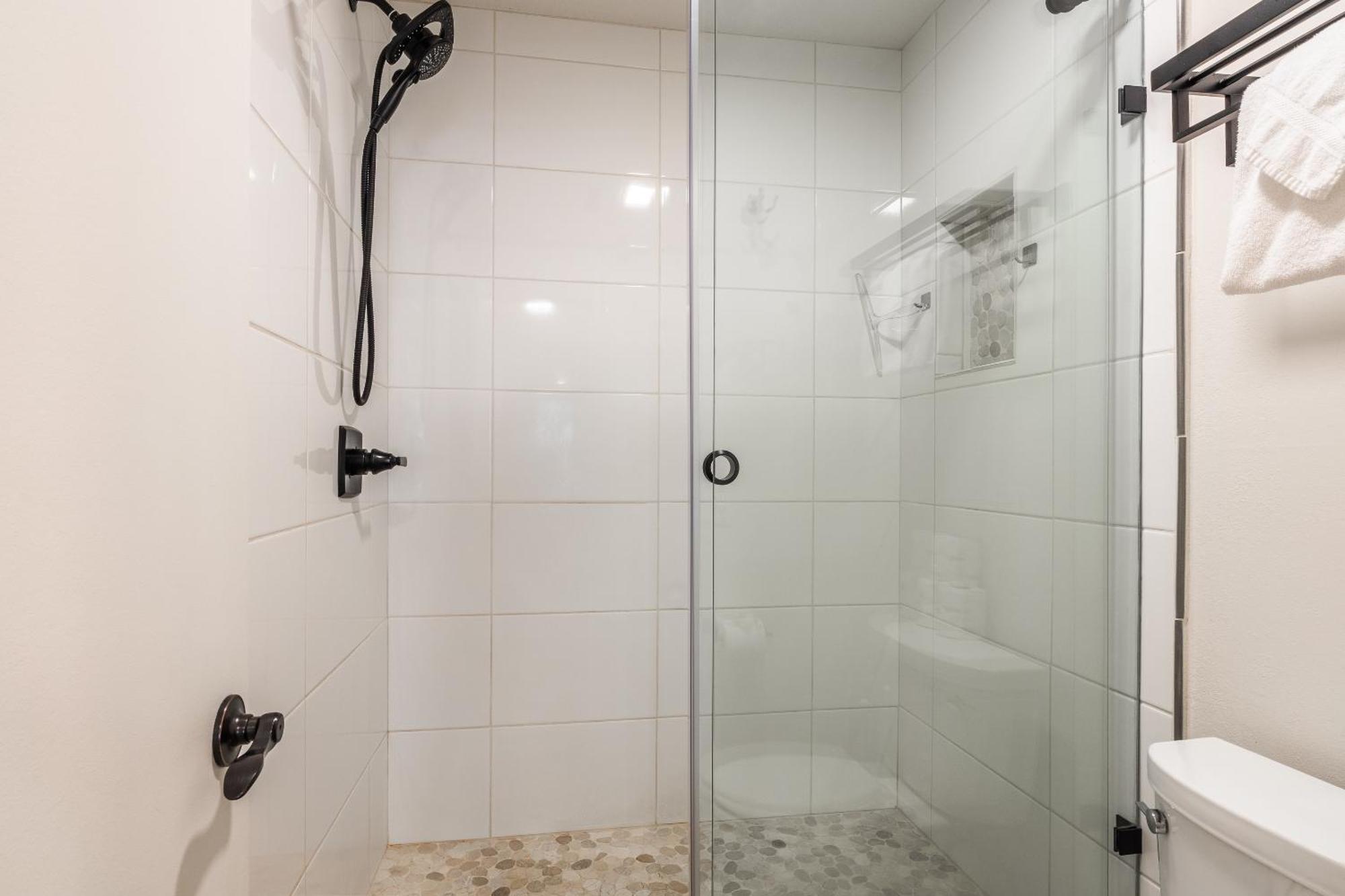 Fully Renovated! St Anton #17 Ski In Ski Out 1 Bedroom 1 Bathroom Condo! Sleeps Up To 4! マンモス・レイクス エクステリア 写真